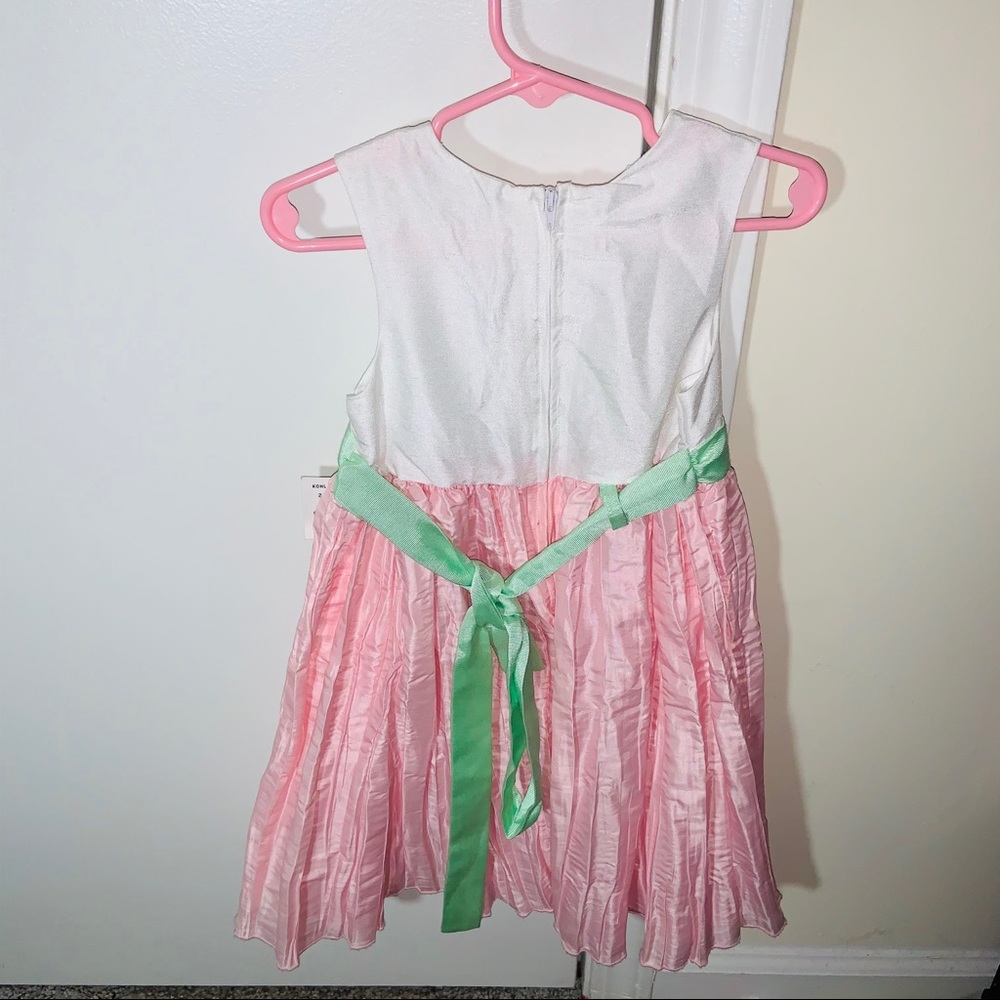 Spring dress - Picture 2 of 2